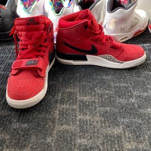 312 Jordan legacy “toro” color (used)